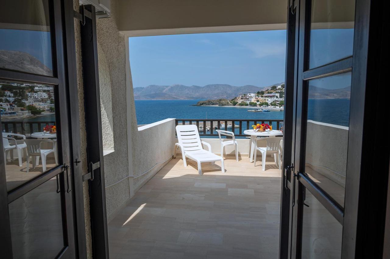 Pelagos Seafront Accommodation - Maria Myrties Exterior foto